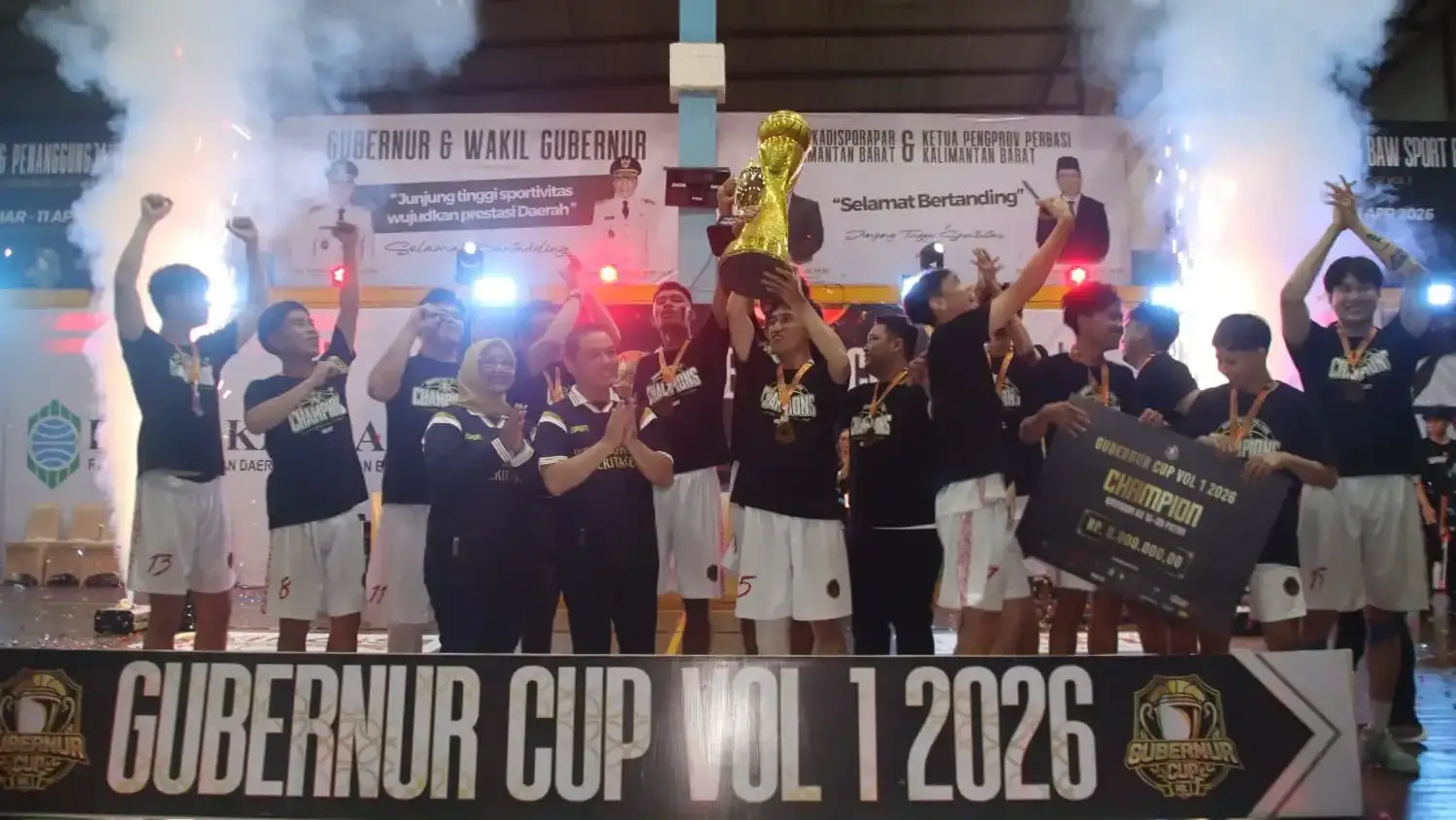 Tutup Gubernur Cup Vol. 1, Ria Norsan: Atlet Basket Kalbar Bisa Tembus Level Internasional