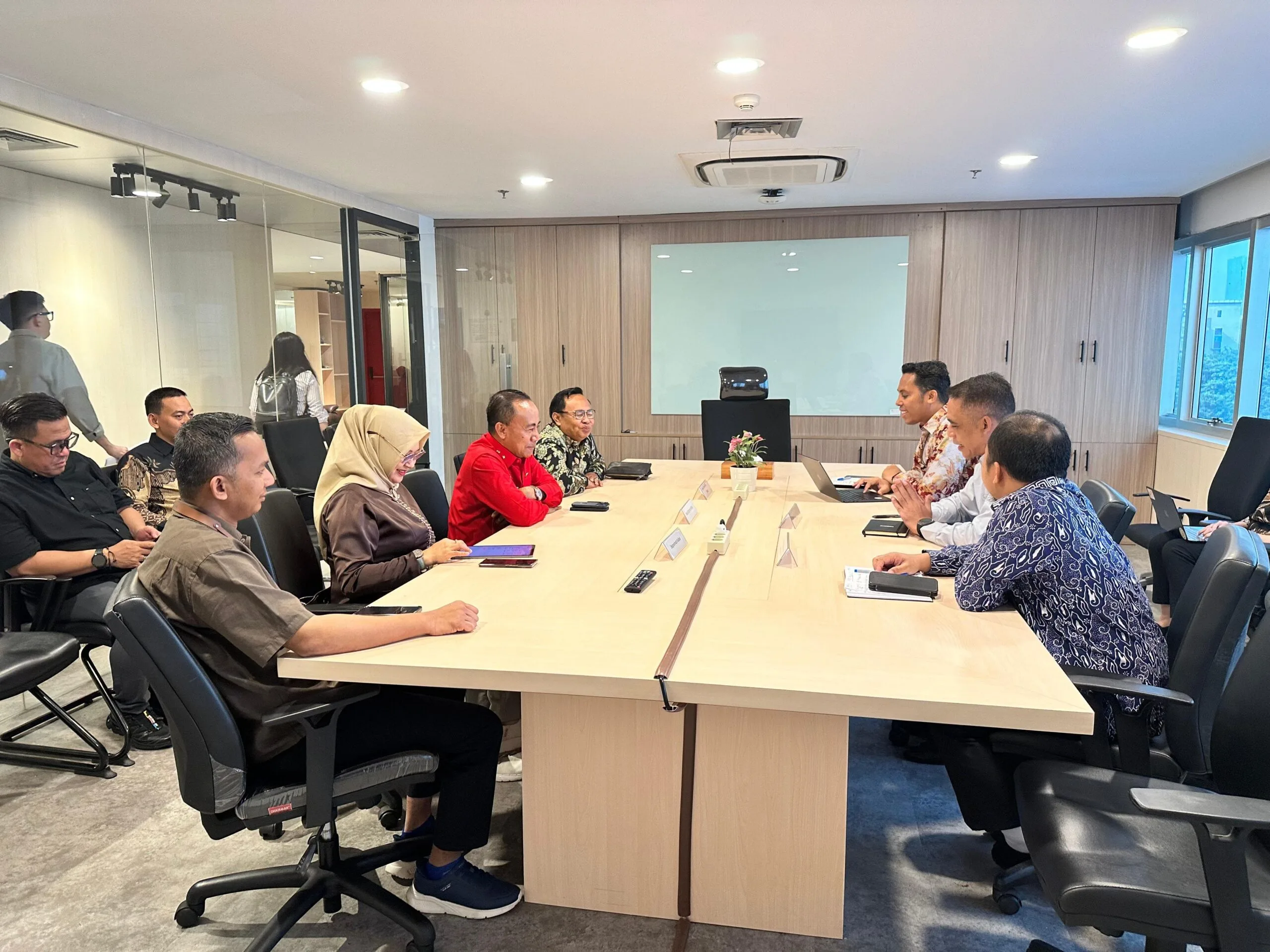 Wagub Kalbar Desak Percepatan Tol Pontianak-Kijing dan Evaluasi Tata Ruang