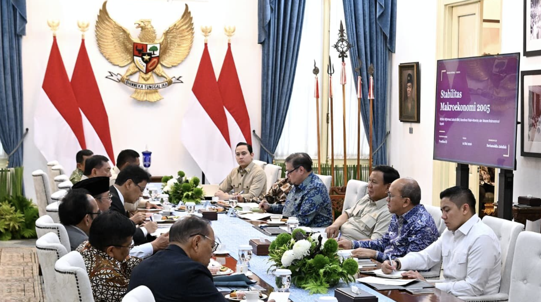 Prabowo Kumpulkan Tokoh Ekonomi Senior, Gali Pelajaran Krisis 2008 untuk Jaga Stabilitas Ekonomi Nasional
