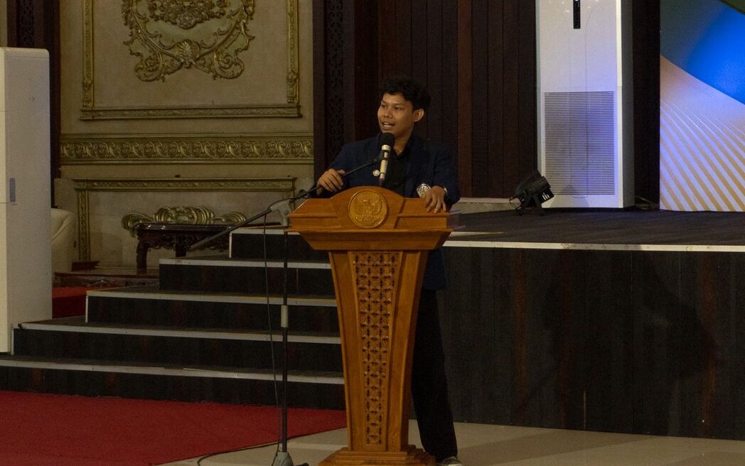 Ketua-DPM-Untan-sambutan-pembukaan-Sekolah-Legislatif-Pendopo-Gubernur-Kalbar