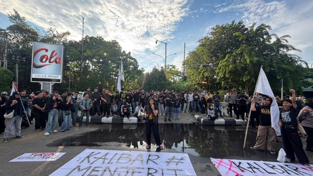Aliansi Mahasiswa Kalimantan Barat Menggugat Layangkan 16 Tuntutan, Beri Sinyal Gelombang Aksi Susulan
