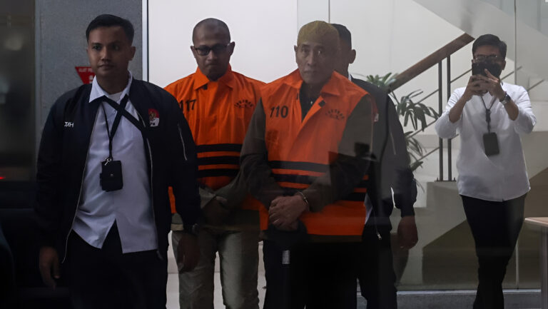 "Di tengah penggarapan proyek infrastruktur IKN, kantor Wijaya Karya (Wika) digeledah Kortas Tipikor Polri terkait dugaan korupsi proyek PTPN XI senilai Rp716,6 miliar."