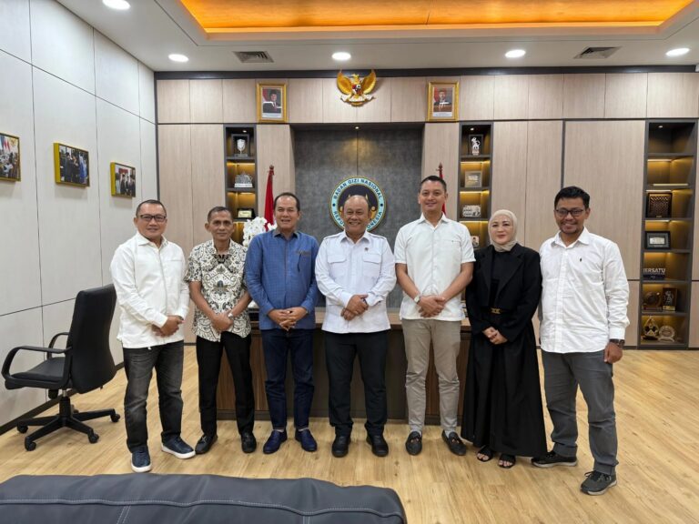 "GAPEMBI memprotes keras kebijakan Badan Gizi Nasional (BGN) yang menghentikan sementara program Makan Bergizi Gratis (MBG) dari 22 Juni hingga 13 Juli 2026."