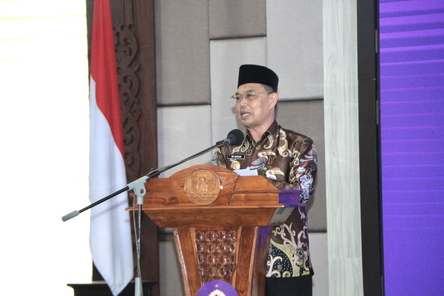 Buka Seminar Kebangsaan, Ria Norsan Ajak Generasi Muda Rawat Miniatur Indonesia
