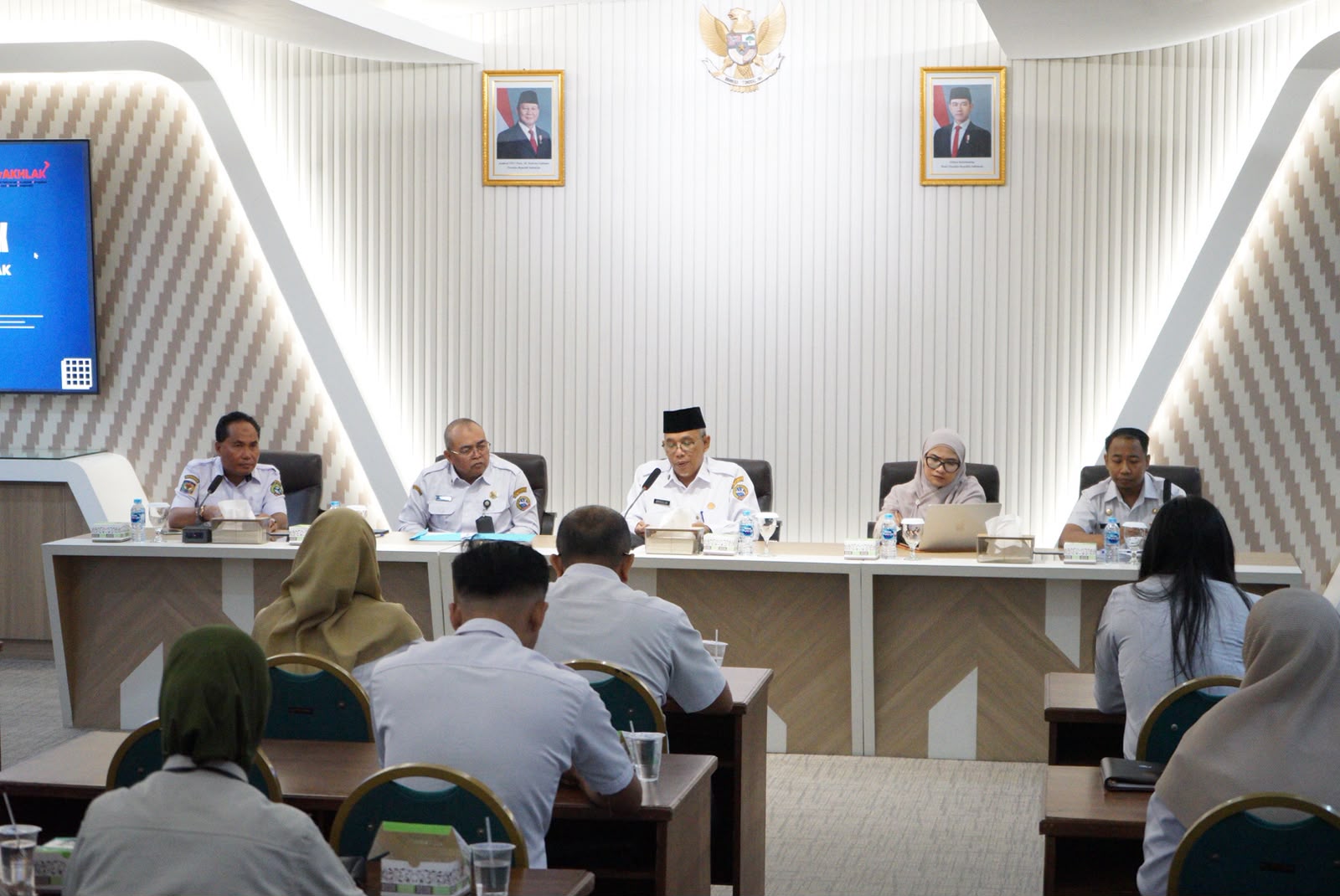 Sekda Pontianak Ingatkan OPD Tidak Sembarangan Sampaikan Informasi Publik
