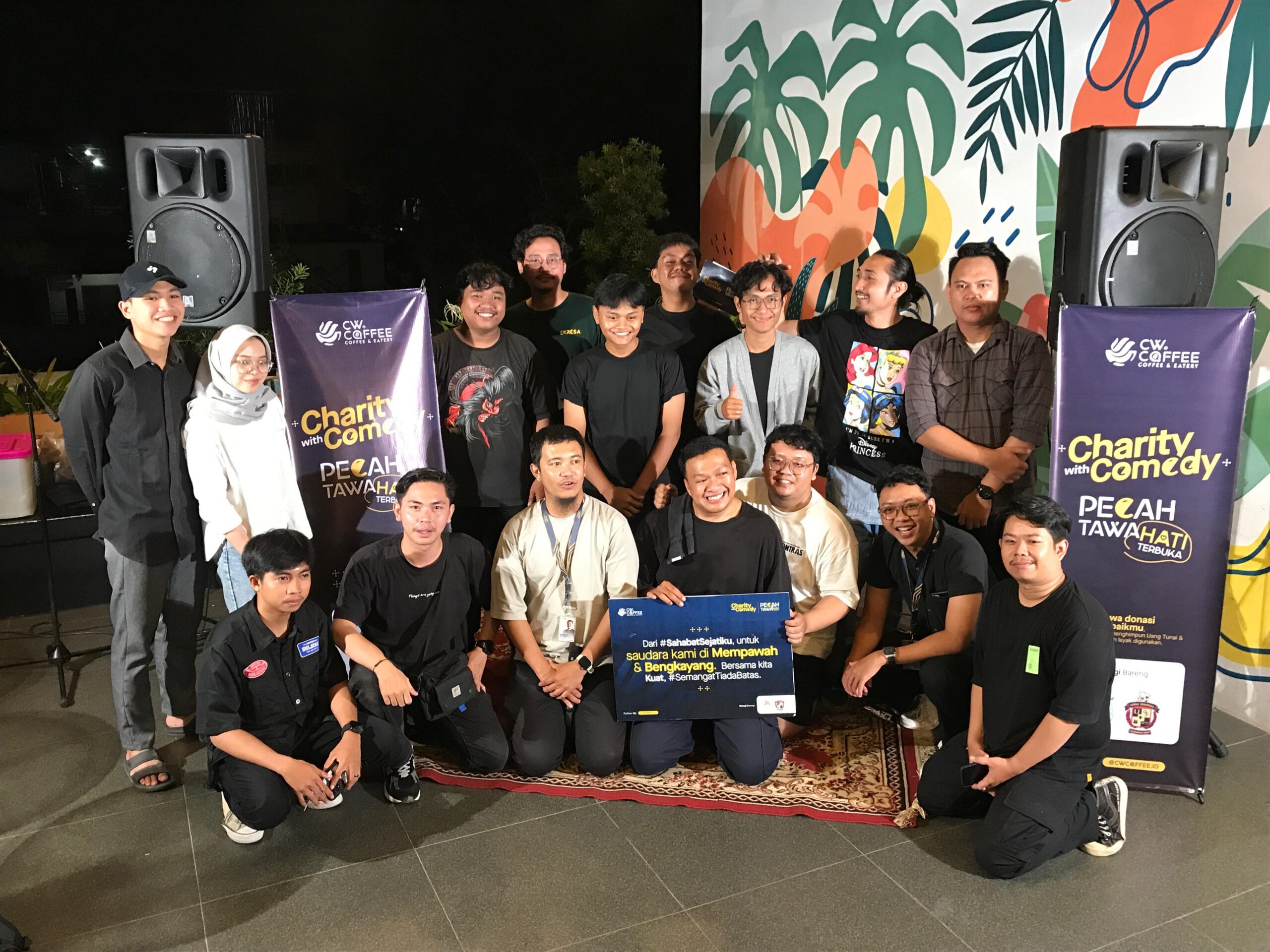 Dari Meja Tongkrongan ke Panggung Tawa: Mengintip Subkultur Unik Komunitas Stand-Up Indo Pontianak
