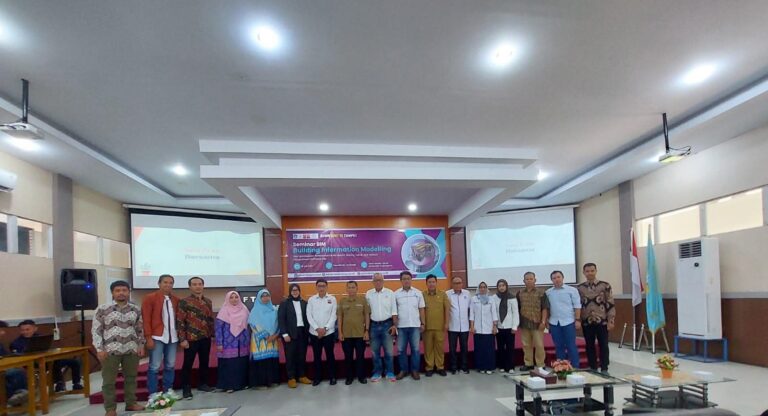 "Pendaftaran Pilcadek Fakultas Teknik Untan resmi ditutup dengan memunculkan tiga kandidat. Isu kesepakatan rotasi informal antar-rumpun prodi kini menguat."