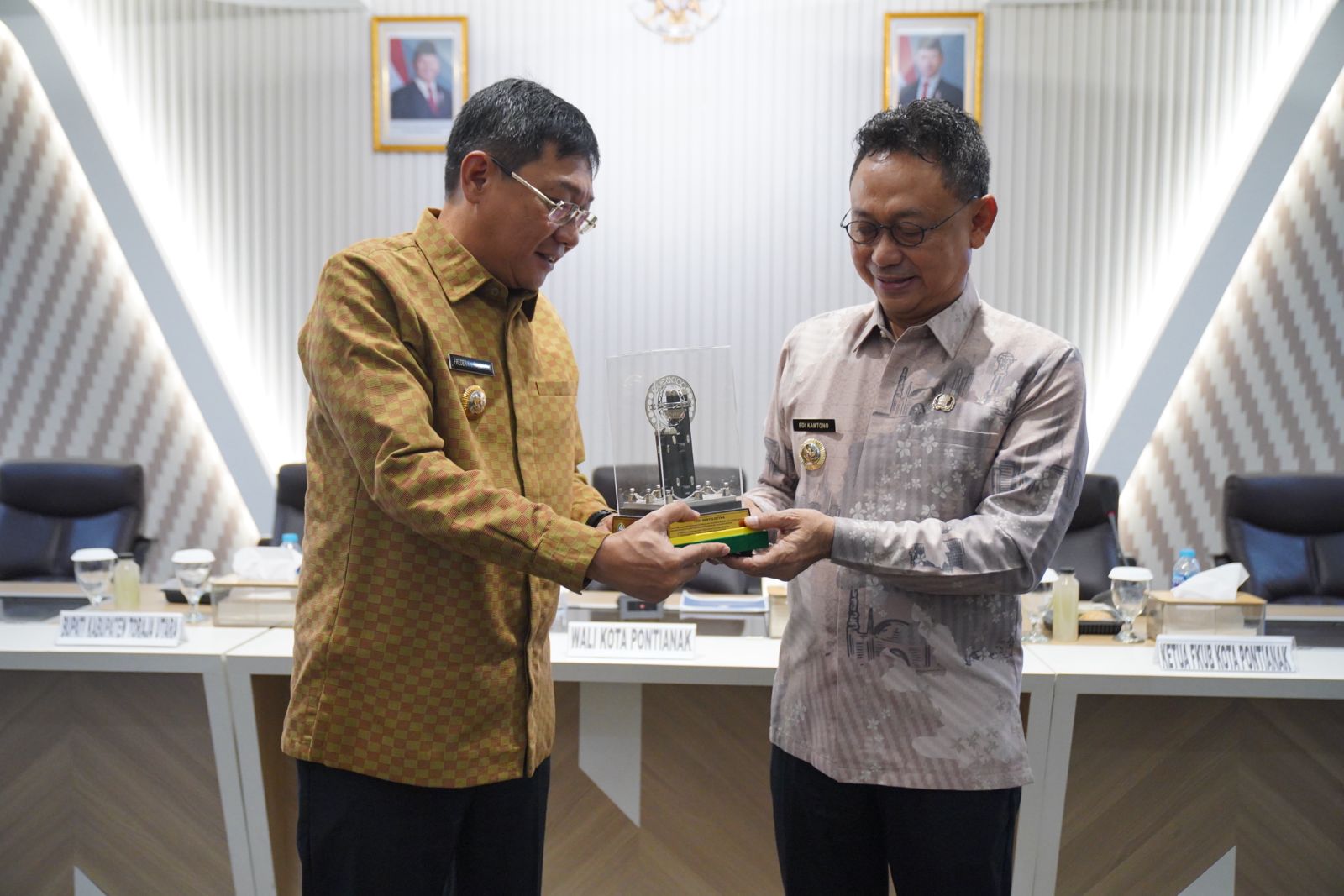Pelajari Pengelolaan Kerukunan, Toraja Utara Lakukan Studi Tiru Toleransi ke Pontianak