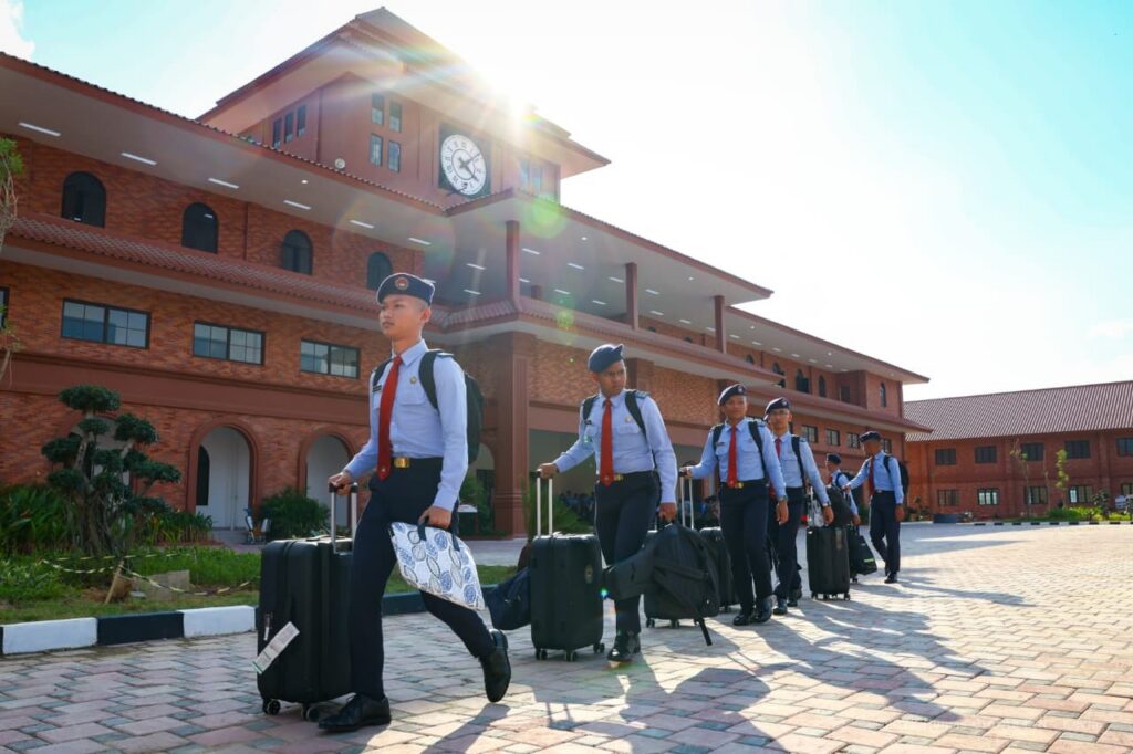 Cetak Sejarah Baru, 191 Siswa Angkatan Perdana SMA Taruna Nusantara Tiba di IKN