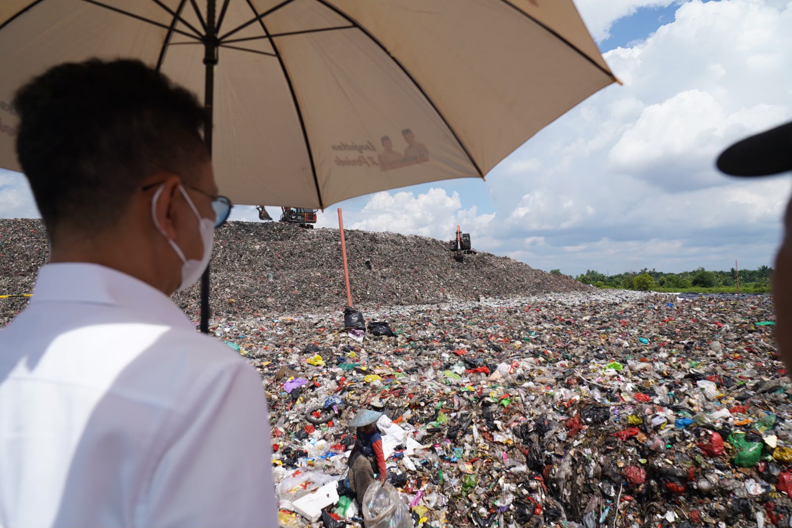Musim Buah, Volume Sampah di Kota Pontianak Melonjak 20 Persen