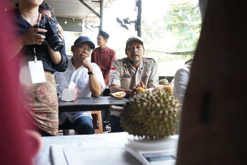 Durian Punggur Dominasi Juara Kontes Flora dan Fauna Bumi Khatulistiwa