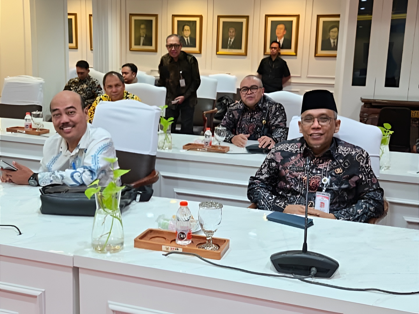 MenPAN-RB Rini Widyantini Terima Audiensi Forsesda KalbarBahas Digitalisasi Layanan
