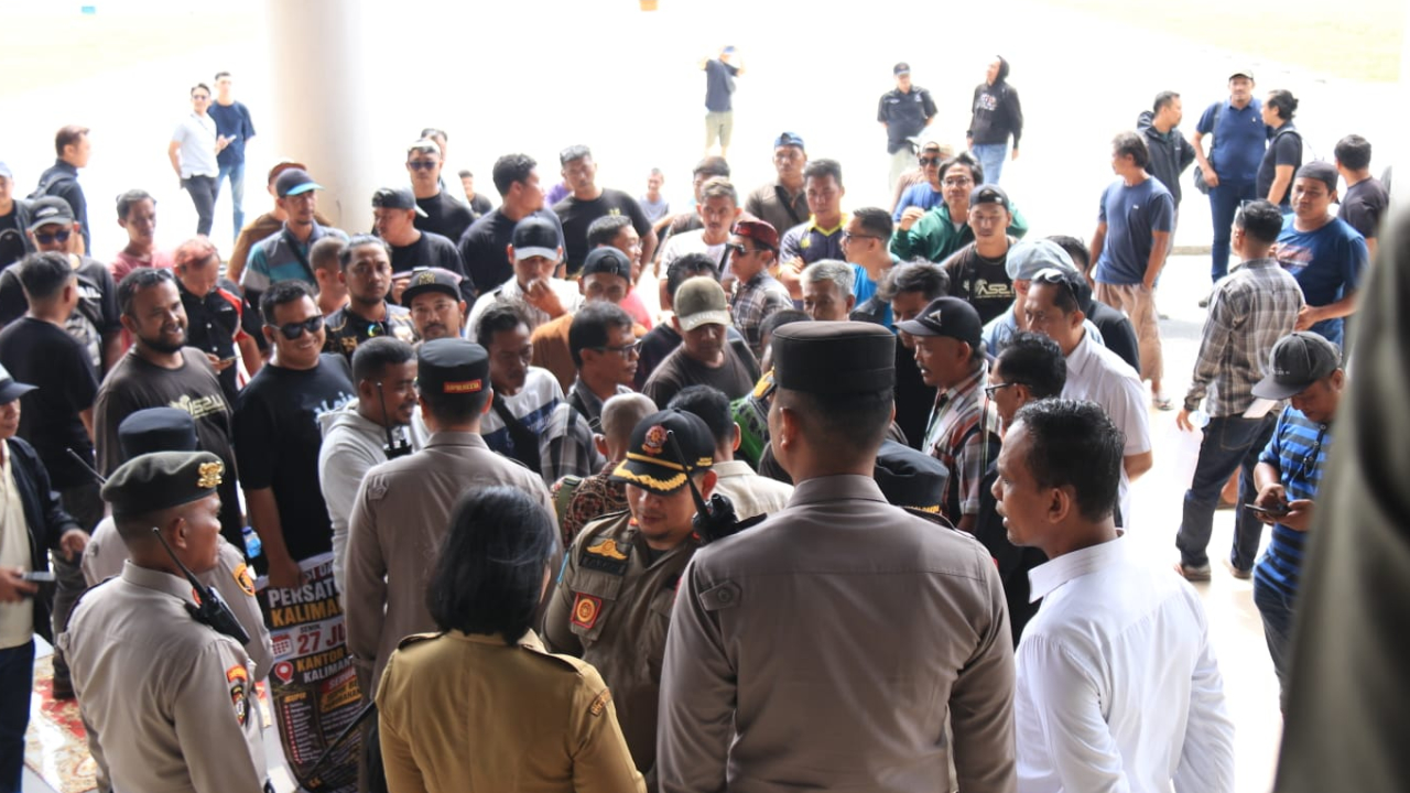 Temui Sopir Demo, Gubernur Kalbar Soroti Permainan Barcode dan Solar Di Atas HET