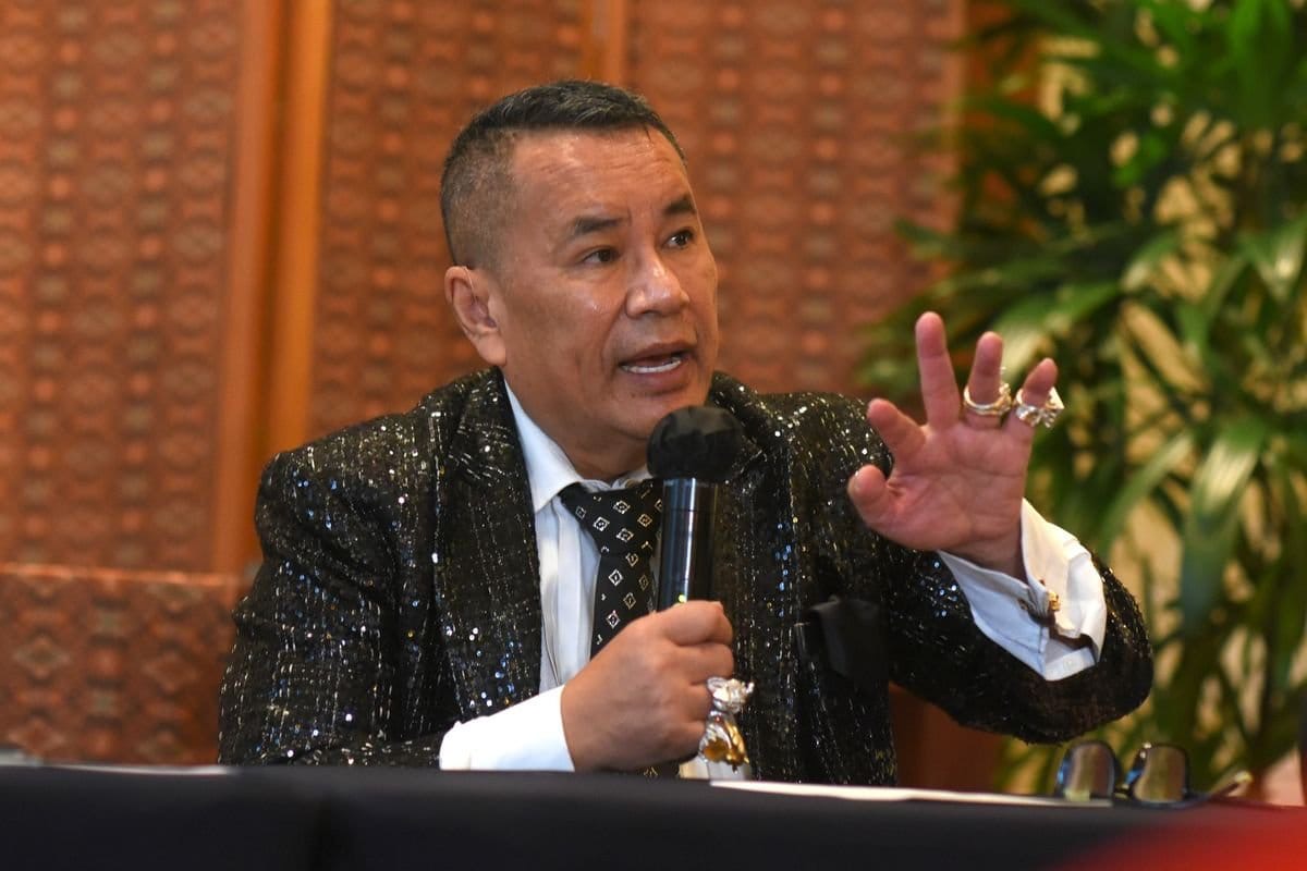 Resmi Terima Surat Kuasa, Hotman Paris Resmi Jadi Kuasa Hukum Eks Jampidsus Febrie Adriansyah Dalam Dugaan Korupsi