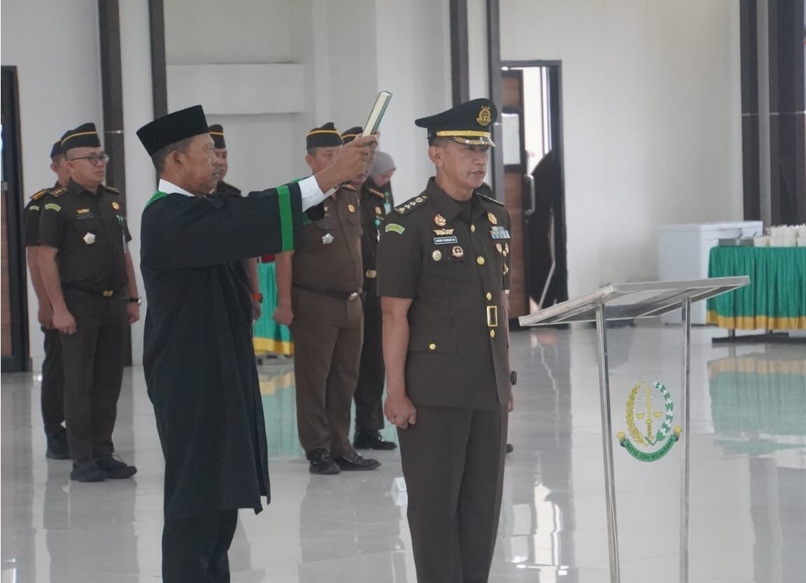 Tangani Perkara Koneksitas, Kejati Kalbar Lantik Agus Subur Mudjiono Jadi Aspidmil Baru