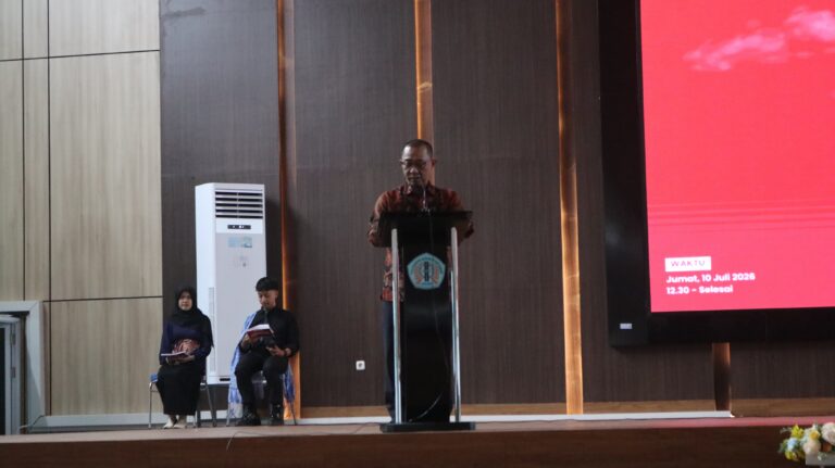 "Polda Kalbar hadiri Muswil FL2MI di Polnep Pontianak. Perwakilan Polda Abdul Malik dan Bambang Suharyono minta parlemen mahasiswa kawal kebijakan secara sehat."