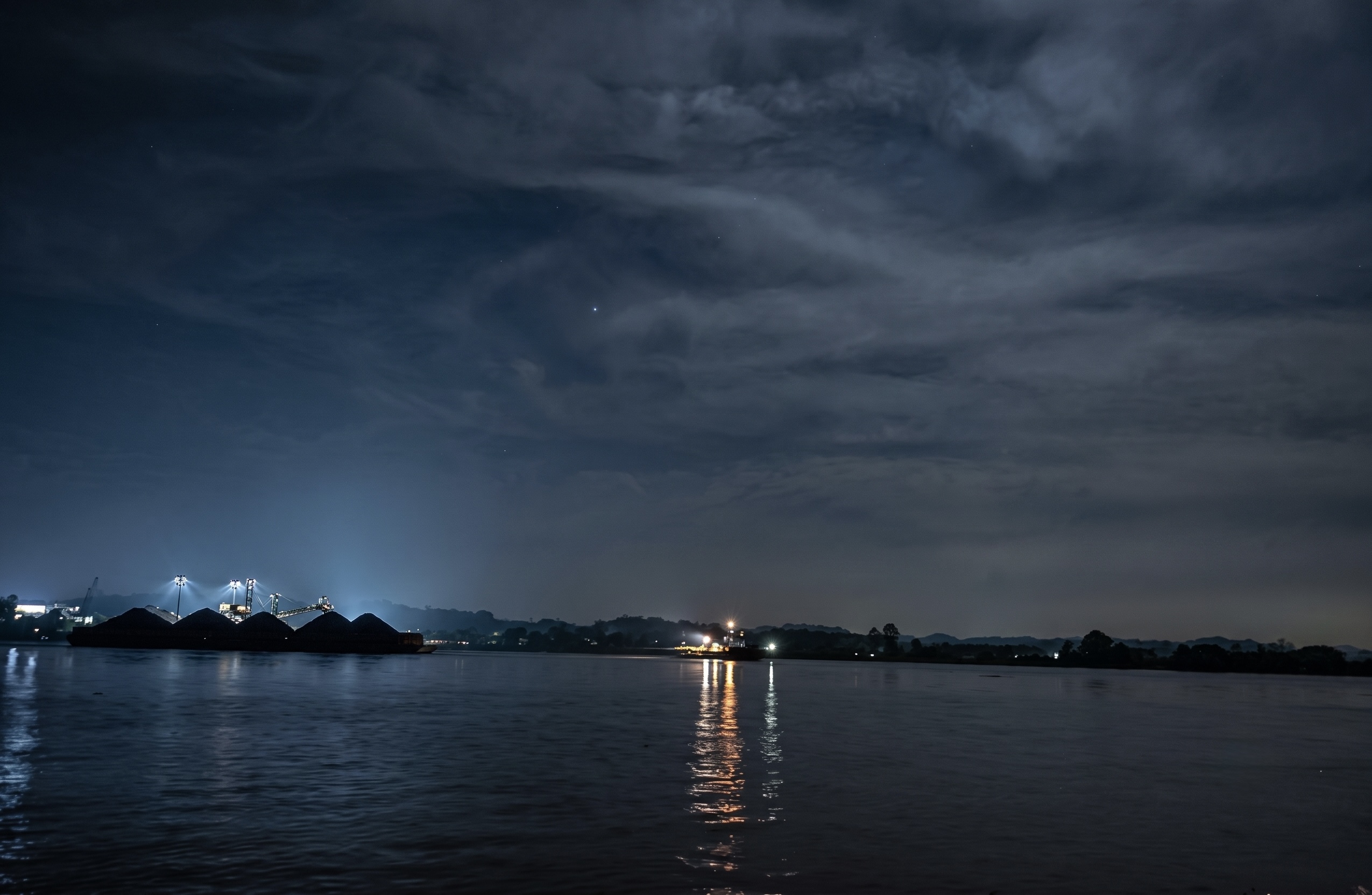 Pemadaman Listrik Bergilir di Kalimantan Imbas Utang PLN 70 Triliun ke Supplier Batu Bara?