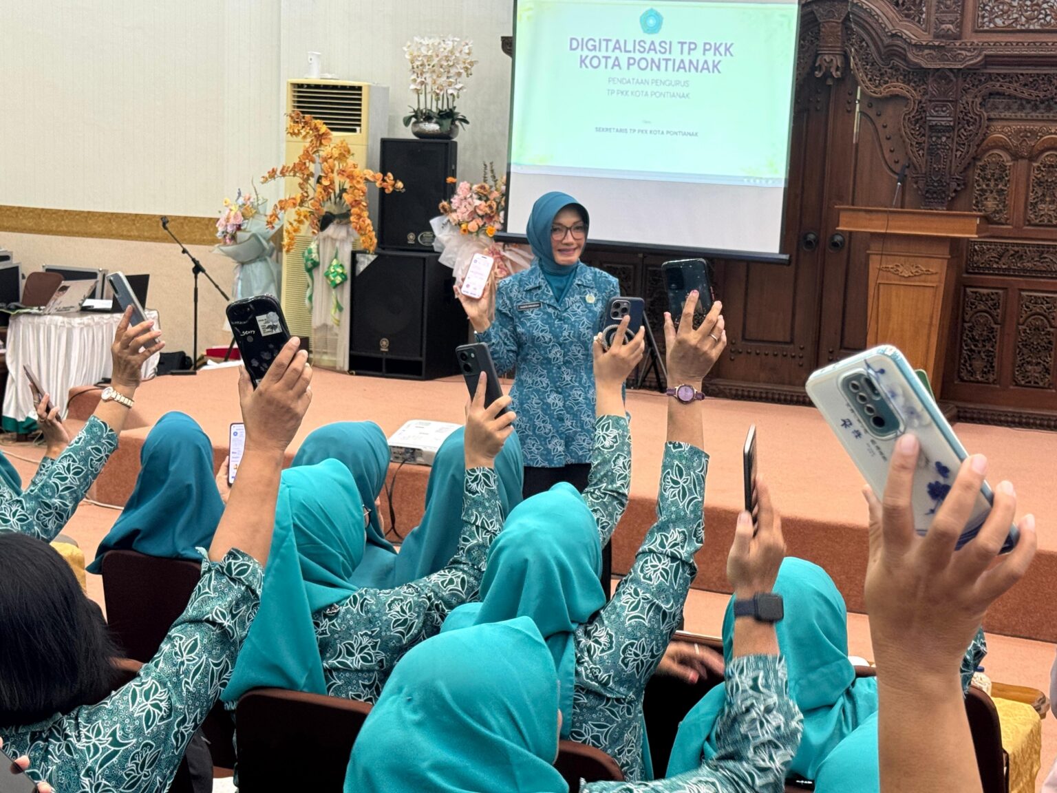 Tinggalkan Pencatatan Manual, PKK Kota Pontianak Integrasikan Pendataan Digital Berbasis AI