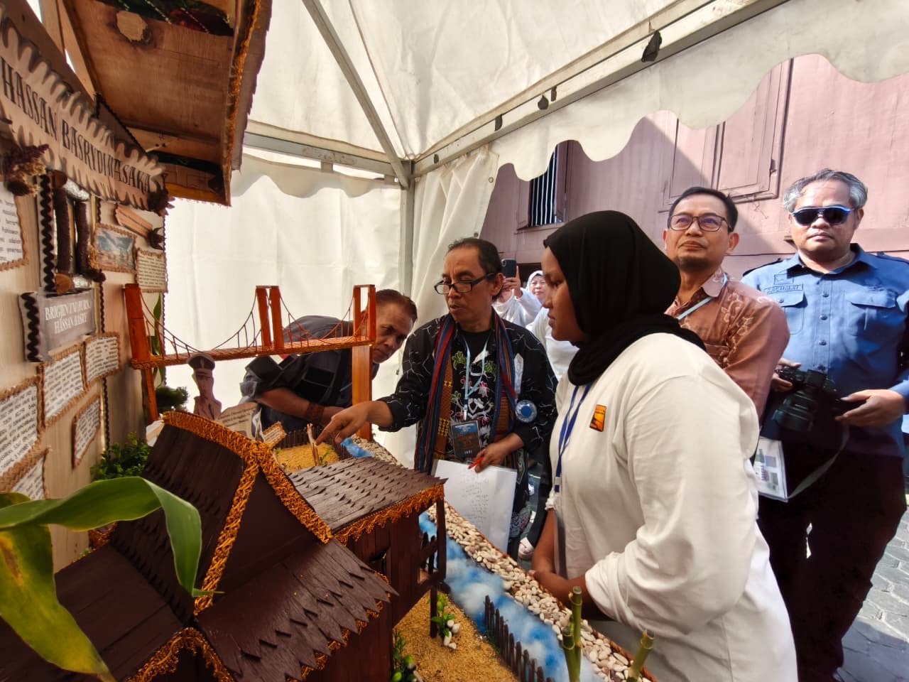 SLB Negeri 3 Banjarmasin Raih Juara Harapan 1 Lomba Mading 3D Museum Wasaka