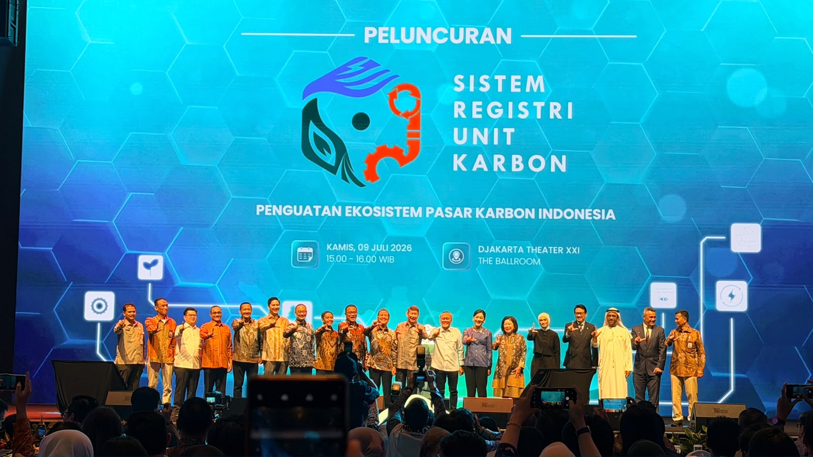 SRUK: Ketika Perang Karbon Indonesia Berhenti Jadi Trailer dan Akhirnya Masuk Layar Lebar
