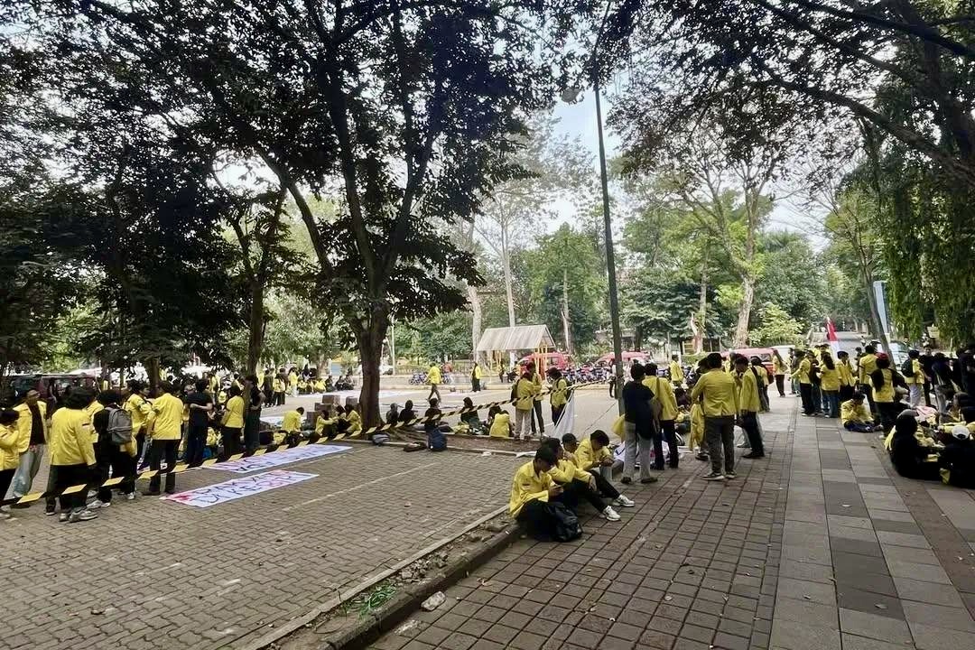 Gugat Kemerdekaan di Bundaran HI, BEM UI Bawa Delapan Tuntutan Kritis ke Pemerintah