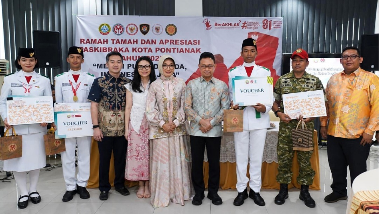 Dukung Generasi Muda, Bank Kalbar dan Pemkot Pontianak Beri Apresiasi Paskibraka 2026