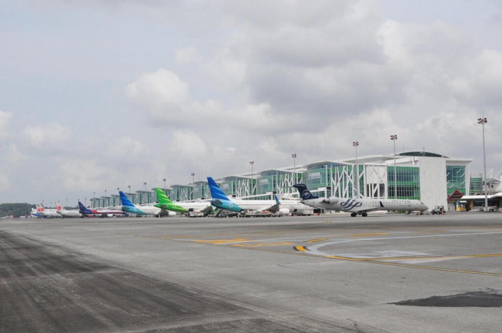 Imbas Asap Kalsel, Dua Penerbangan di Bandara Sepinggan Tertunda