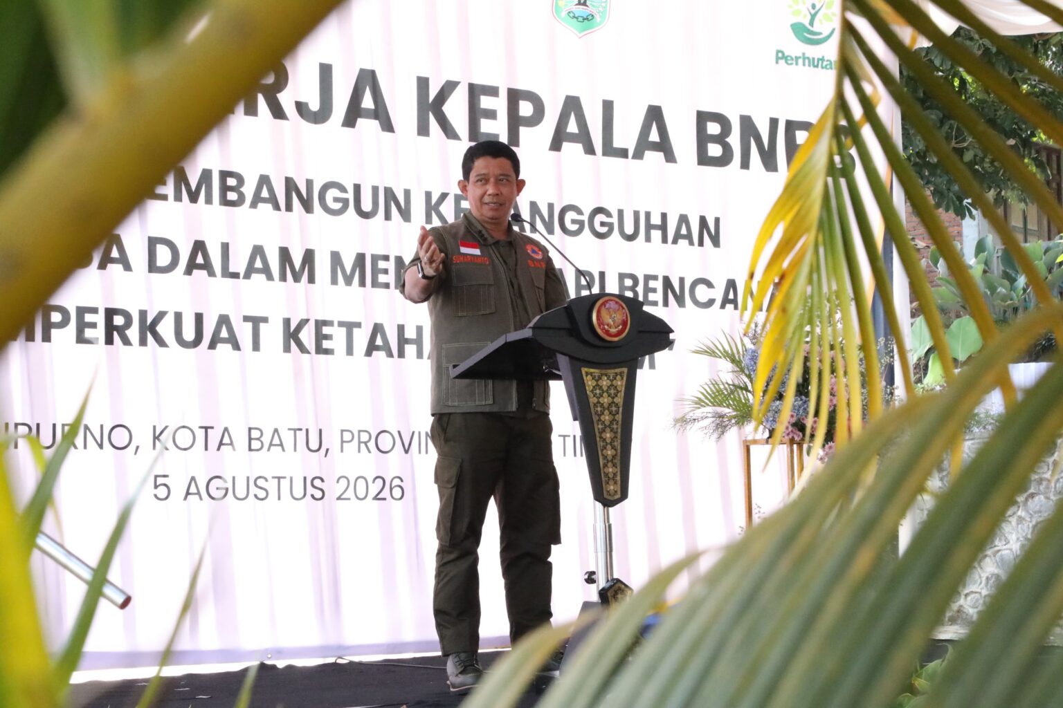 Karhutla Hanguskan 60 Hektare Kawasan Bromo, BNPB Kerahkan Helikopter Pemadam