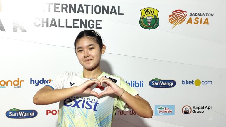 "Tunggal putri Louisa Winarto melangkah ke babak 32 besar Polytron Pontianak International Challenge 2026 usai bekuk Ilishaa Pal lewat duel sengit rubber game."