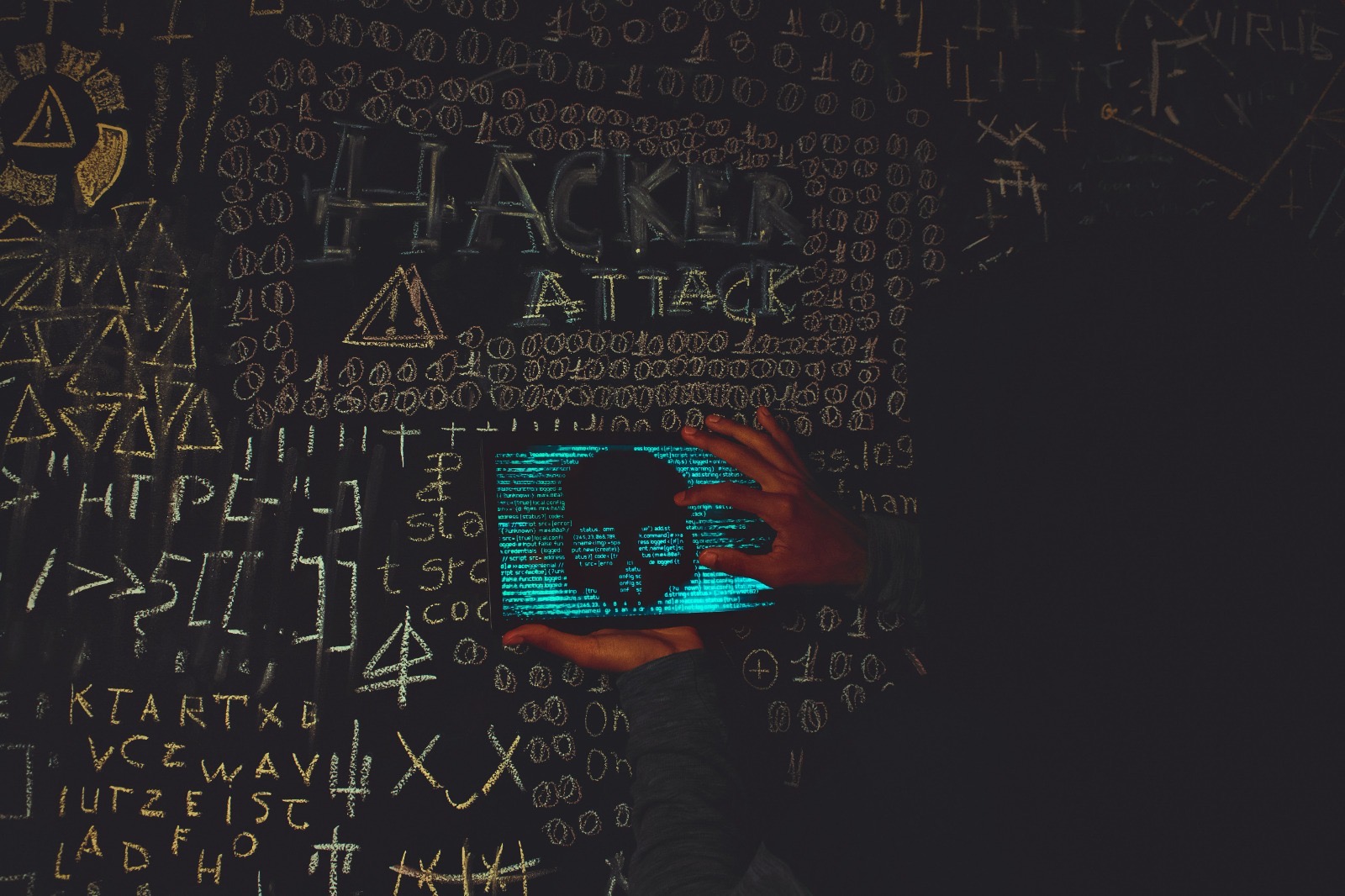 Dalangi Sindikat Phishing Global ‘Kratos’, Pemuda 25 Tahun Asal Pontianak Diringkus Bareskrim dan FBI
