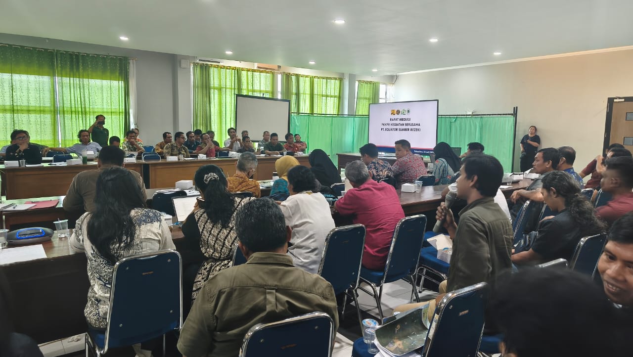 Masyarakat Adat Desak Wilayah Adat Dikeluarkan dari Konsesi Sawit PT ESR di Kapuas Hulu