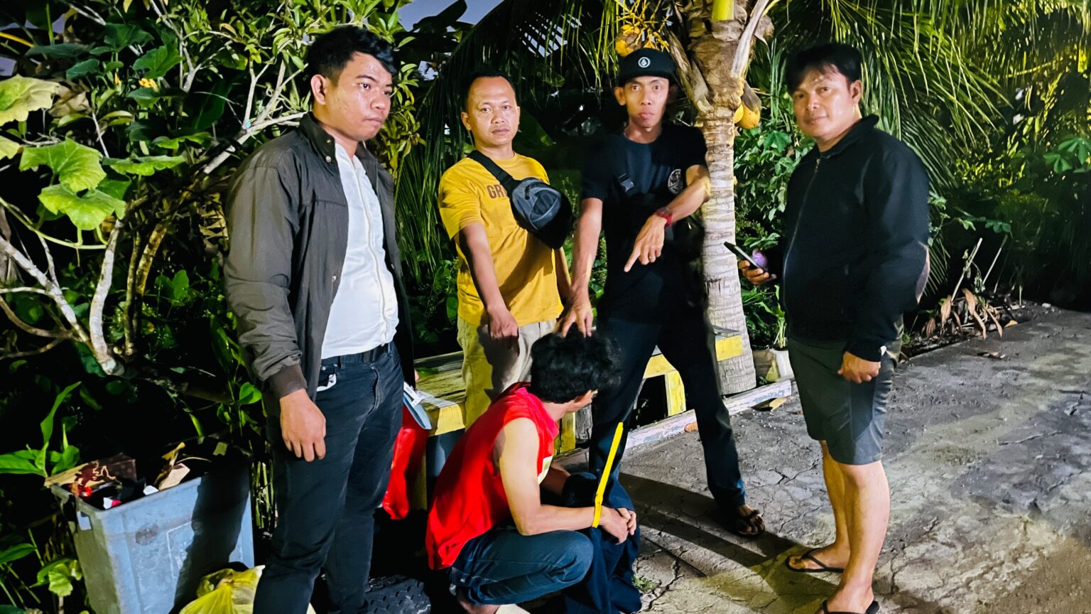 Kepergok Ketua RT, Dua Pencuri Baterai Tower Telekomunikasi Ditangkap Polisi