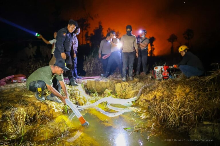 "Otorita IKN perkuat upaya cegah karhutla lewat peluncuran panic button di KIPP, pelatihan bertani tanpa bakar, dan penerbitan edaran larangan membakar."