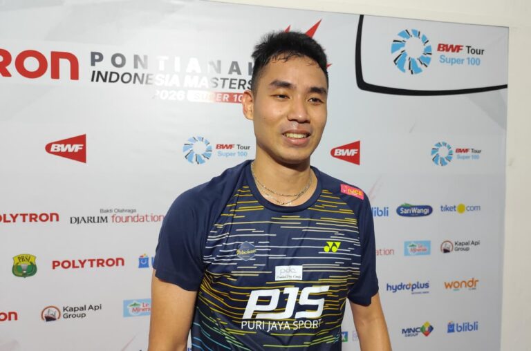 "Henrikho Wibowo Kho sukses melangkah ke babak utama Polytron Pontianak Indonesia Masters 2026 Super 100 usai kalahkan wakil India dua gim langsung."