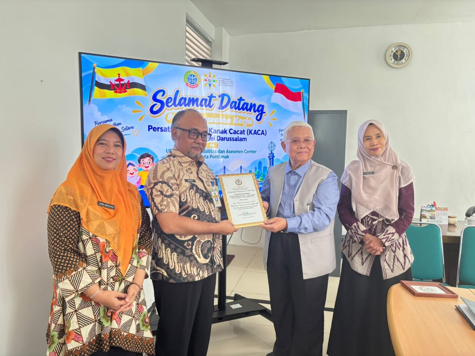 Pelajari Layanan Pendidikan Inklusif, KACA Brunei Kunjungi LDAC Pontianak