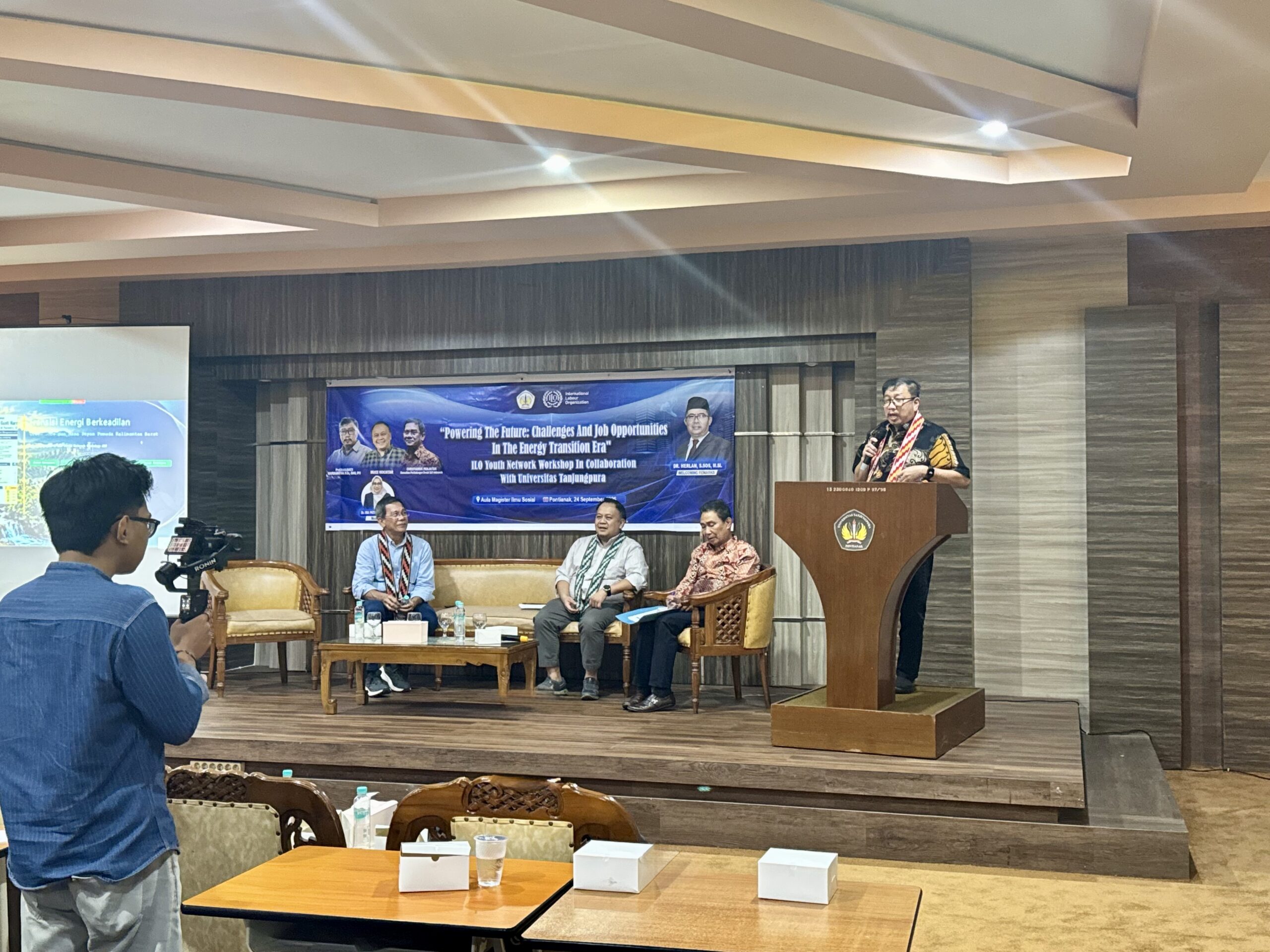 ILO Gelar Youth Network Workshop di Untan, Bahas Peluang Kerja Hijau dan Transisi Energi Berkeadilan