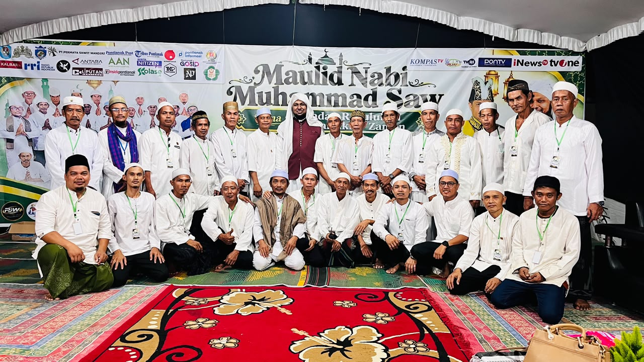 Maulid Nabi di Kubu Raya Diwarnai Doa bagi Jurnalis Hilang dan Korban Virgo