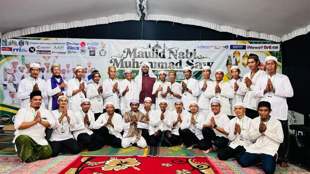 Ratusan Warga Kubu Raya Gelar Doa Bersama untuk Jurnalis Hilang dan Korban KM Virgo
