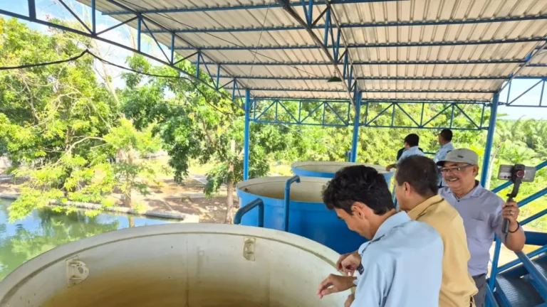 "Debit Sungai Tabanio menyusut drastis akibat kemarau, pasokan air bersih SPAM IKK Bajuin di Kabupaten Tanah Laut terancam dihentikan total."