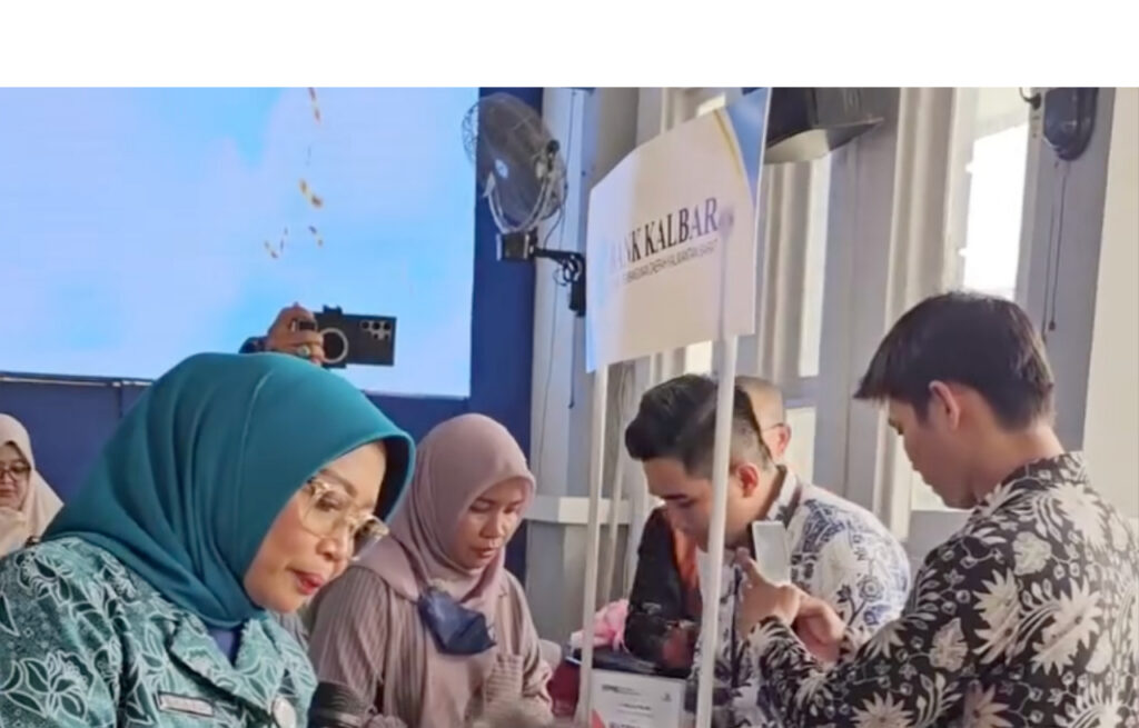 Dorong UMKM Sanggau Naik Kelas, TP PKK Kalbar Fasilitasi NIB, QRIS, dan Sertifikasi Halal Gratis