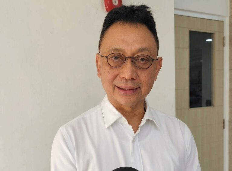 "Kualitas udara Pontianak mulai membaik dengan AQI turun 82,8 persen; Wali Kota Edi Rusdi Kamtono sebut hujan jadi kunci tuntaskan karhutla dan pulihkan air baku PDAM."