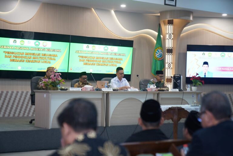 "Cegah penularan diare saat kabut asap melanda, RSUD SSMA Kota Pontianak imbau warga terapkan PHBS, hindari konsumsi antibiotik tanpa resep, dan utamakan oralit."