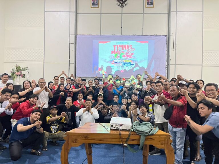 "KNPI dan Pemkot Pontianak gelar nobar final FIFA ASEAN Cup 2026 di rumah dinas Wawako; Bahasan dan Rio Rahmadanu perkuat konsolidasi sosial kepemudaan."