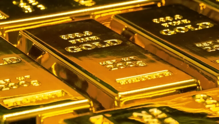 "Harga emas Antam turun Rp 4.000 menjadi Rp 2.550.000 per gram pada 23 Oktober 2026 akibat penurunan harga emas dunia ke US$ 4.045 per ounce."