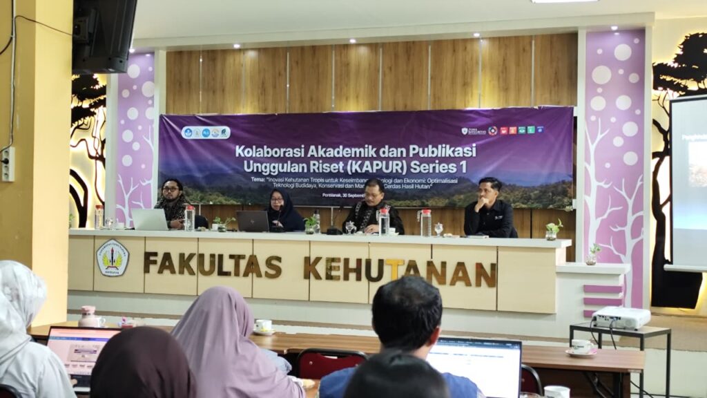 Karhutla Gambut Kalbar Picu Krisis Emisi Ribuan Ton Karbon Per Hektare