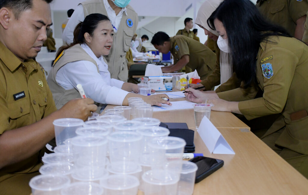 Pemprov Kaltara Gelar Tes Urine 500 PNS dan PPPK