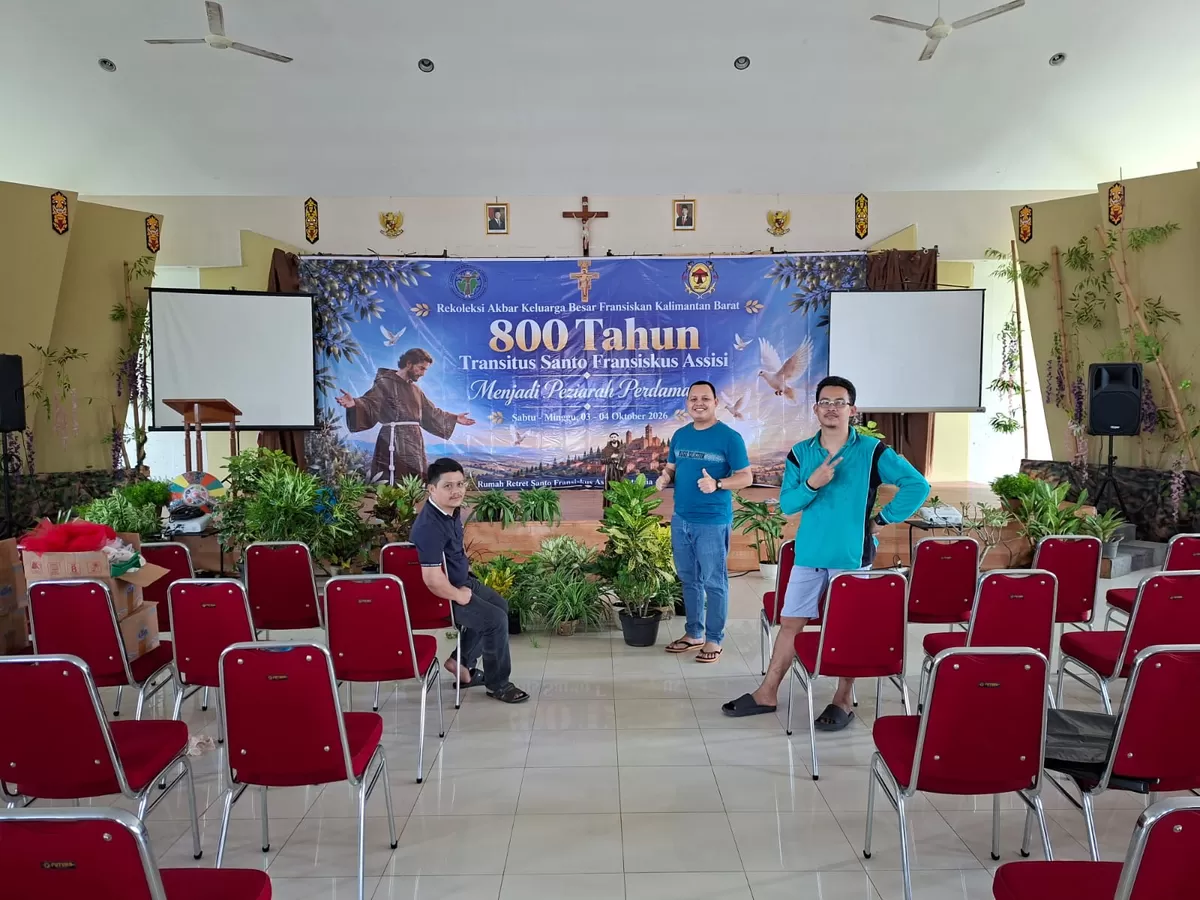 Peringati 800 Tahun Transitus, Ratusan Anggota Keluarga Fransiskan Gelar Rekoleksi Akbar di Kubu Raya