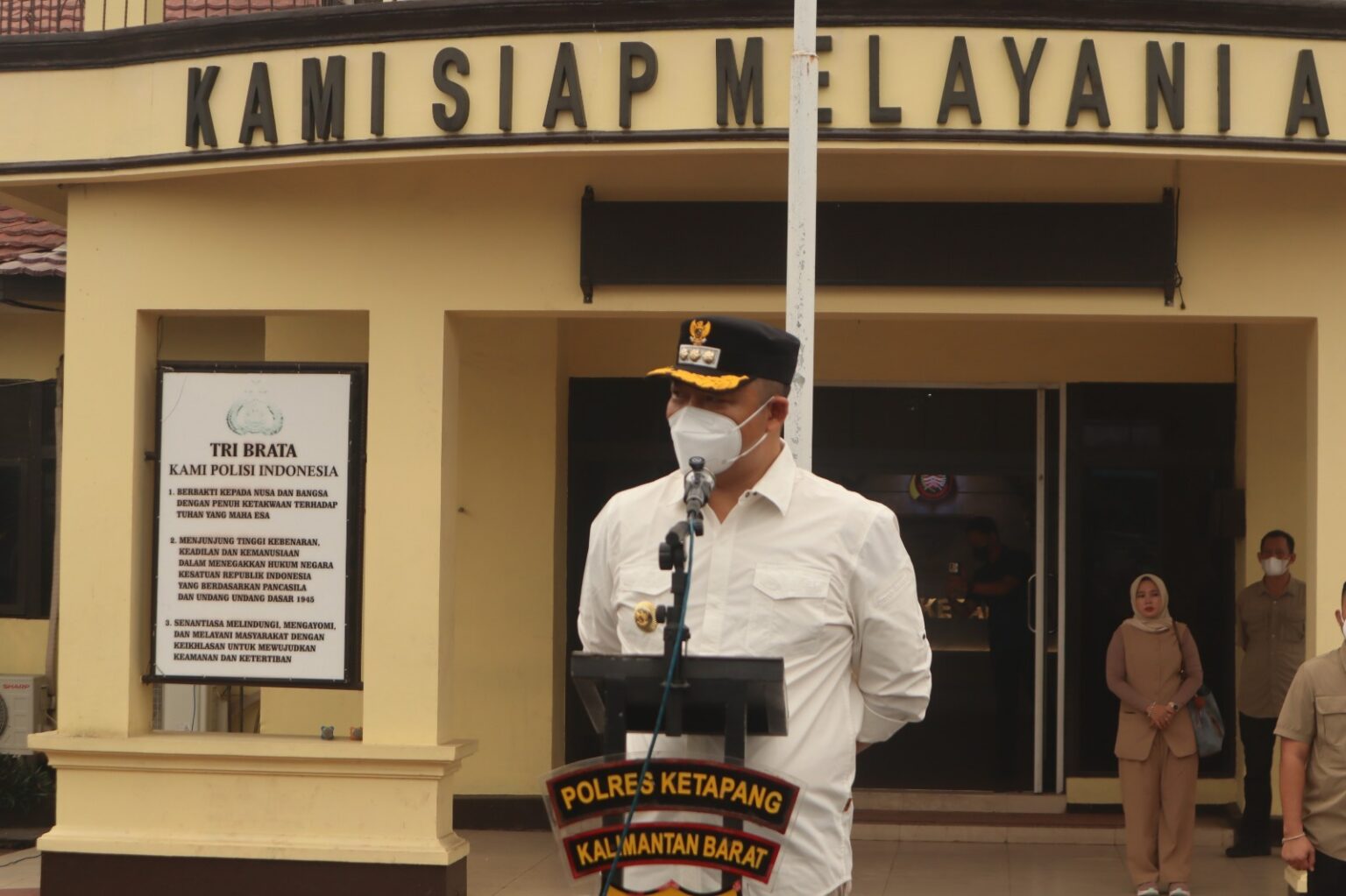 Polda Kalbar Terjunkan 300 Personel BKO Tangani Karhutla di Ketapang