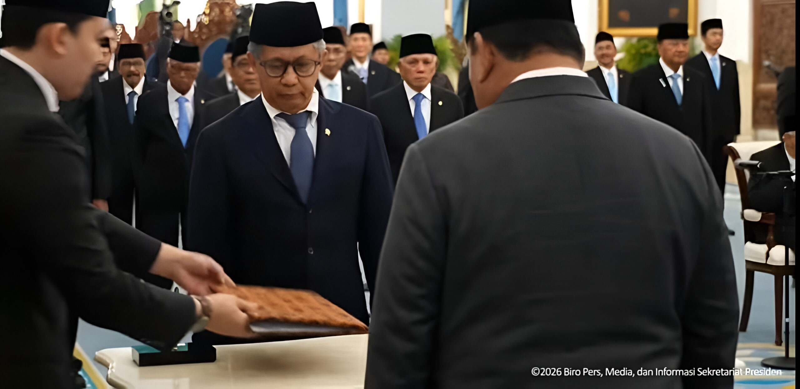 Ketika Kritik Masuk ke Dalam Kekuasaan
