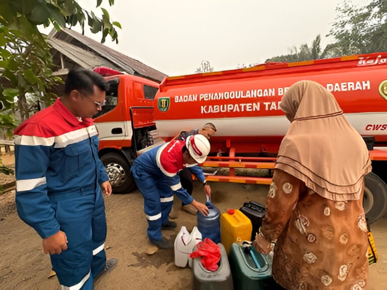 "PEP Tanjung Field bersama BPBD Tabalong mendistribusikan 1,15 juta liter air bersih untuk meringankan dampak kekeringan dan mitigasi karhutla di Tabalong."